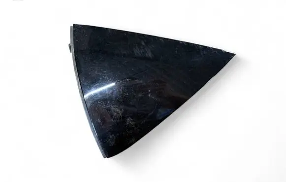 Chrysler Pacifica Tailgate trim 