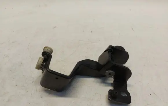 Front door hinge set