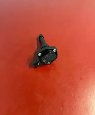 BMW X3 G01 Oil level dip stick 8638758 12618638758