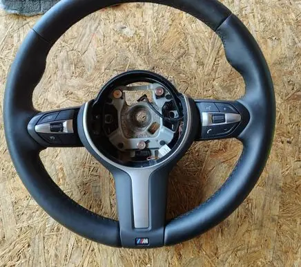 BMW 3 F30 F35 F31 Steering wheel 5W784833900 307651794N77 307651794N77AM