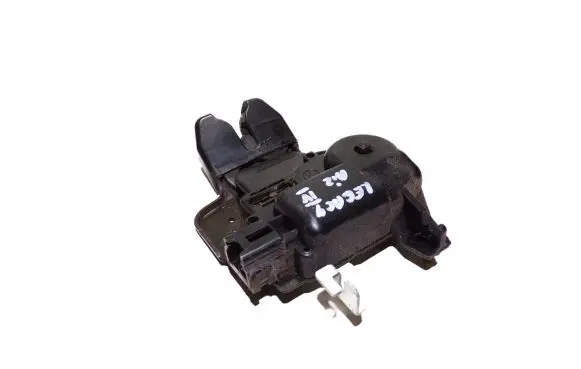 Subaru Legacy Tailgate/trunk/boot lock/catch/latch