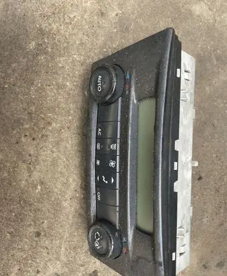 Renault Laguna II Climate control unit