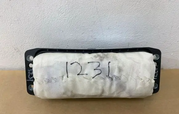 Volkswagen Scirocco Passenger airbag 5K0880204A