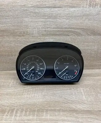 BMW 3 E90 E91 Speedometer (instrument cluster) 9187341 4032270