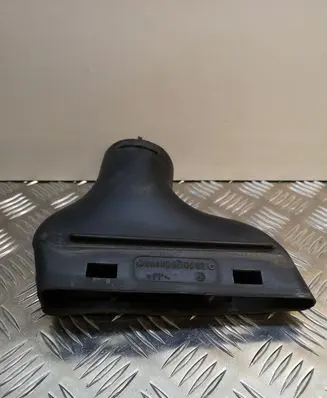 Mercedes-Benz B W245 Air intake duct part A6400900682