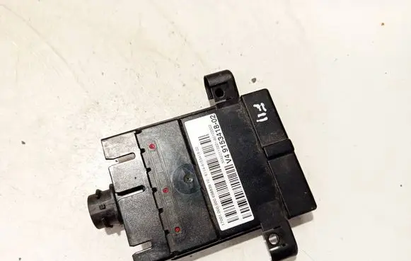BMW 5 F10 F11 Coolant fan relay 6114915341802