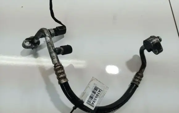 Air conditioning (A/C) pipe/hose