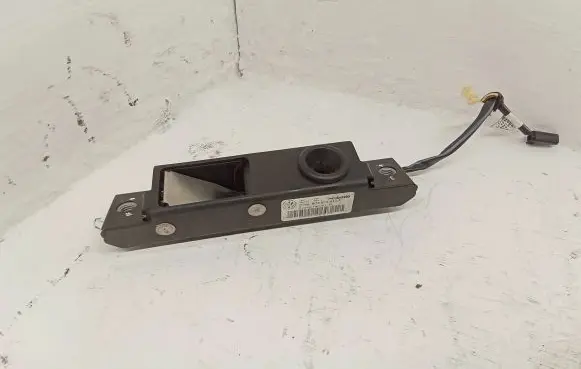 Volkswagen Beetle A5 Convertible roof lock/latch 5C3871443A