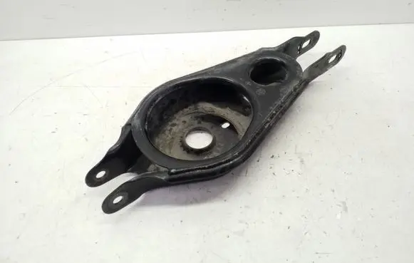 Chrysler Pacifica Rear upper control arm/wishbone