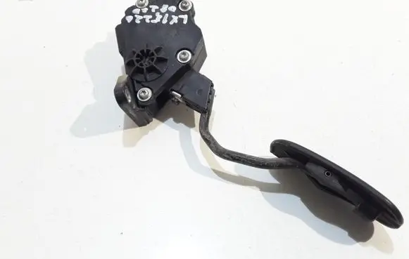 Lexus IS 220D-250-350 Accelerator throttle pedal 7811053010 1988007221 08H09C00189