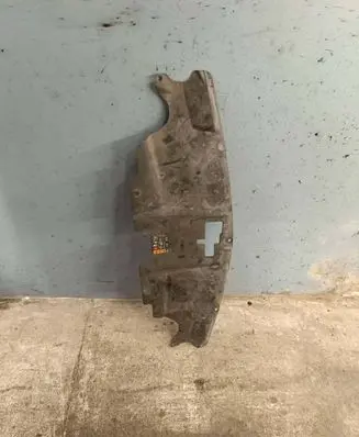 Opel Insignia B Radiator trim 39114984 51671001