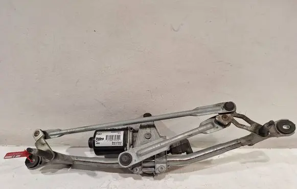 Fiat 500L Front wiper linkage and motor 52064589