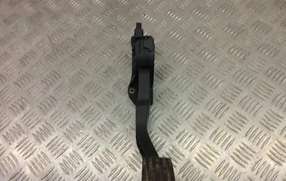 Ford Kuga II Accelerator throttle pedal F1DC9F836BA 6PV01036886
