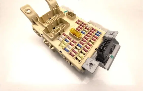Hyundai i20 (PB PBT) Fuse module 91951-1J040