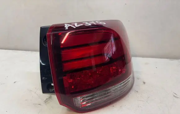 Mitsubishi Outlander Rear/tail lights 14258 010202 M2869