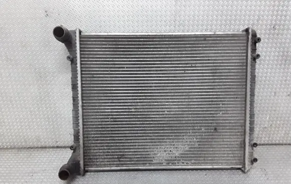 Audi A2 Coolant radiator 8Z0121251