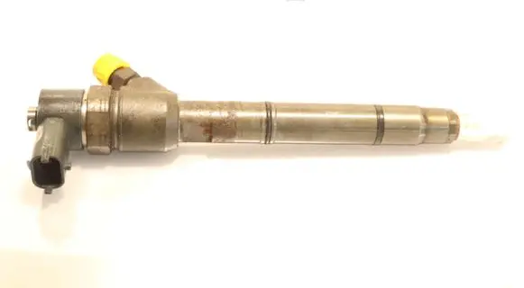 KIA Ceed Fuel injector 0445110320