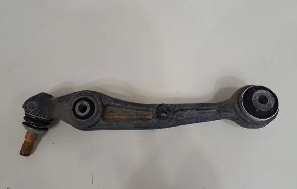 BMW X7 G07 Front lower control arm/wishbone 6878081 8866771