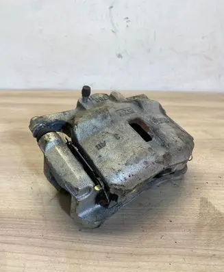 Nissan Qashqai Front brake caliper
