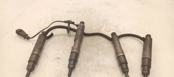 Audi A3 S3 8L Fuel injector 038130202A