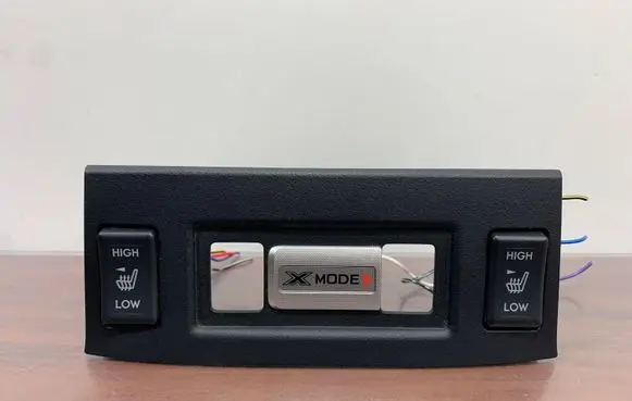 Subaru Forester SJ Seat heating switch 92133SG000 560ABCD600A