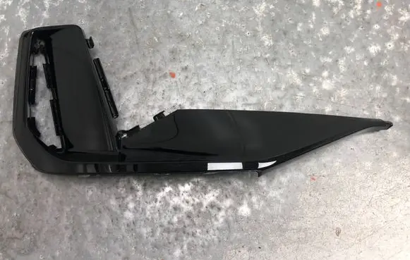 Front bumper lower grill