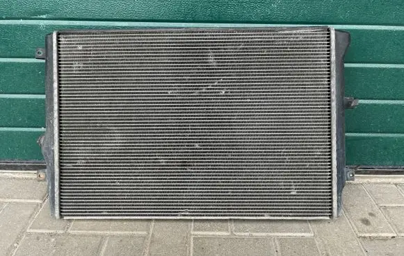 Volkswagen PASSAT B6 Radiator set 1K0121251N 1K0121207AA