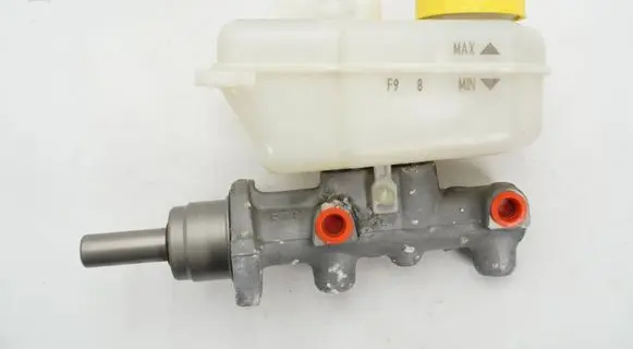 Skoda Roomster (5J) Master brake cylinder 
