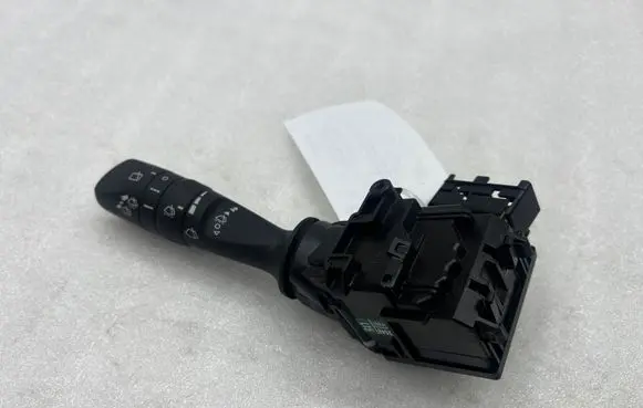 Toyota Auris E180 Wiper control stalk 17F857