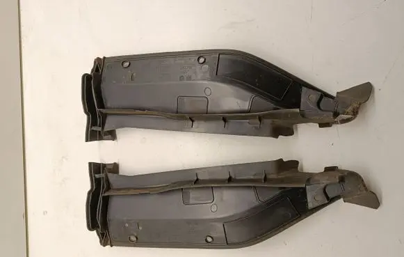 Audi A3 8Y Fender end trim 8Y0821169 8Y0821170