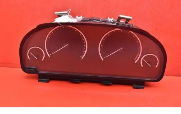 BMW 5 F10 F11 Speedometer (instrument cluster) 9342807