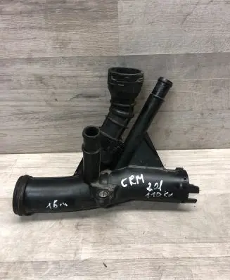 Volkswagen Golf VII Engine coolant pipe/hose 04L121071E 04L121026F