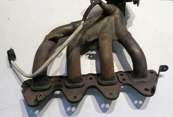 Renault Scenic III - Grand scenic III Exhaust manifold 507878577