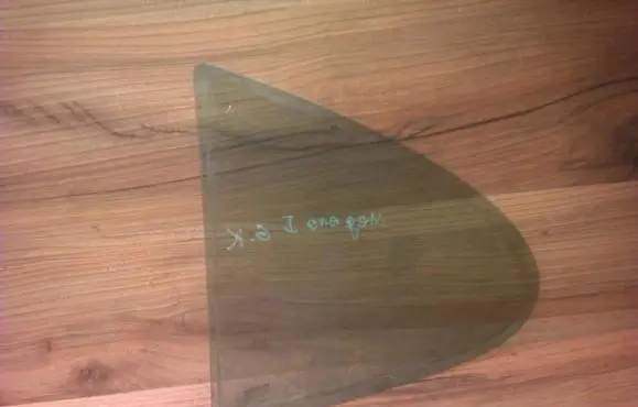 Renault Megane I Rear vent window glass 