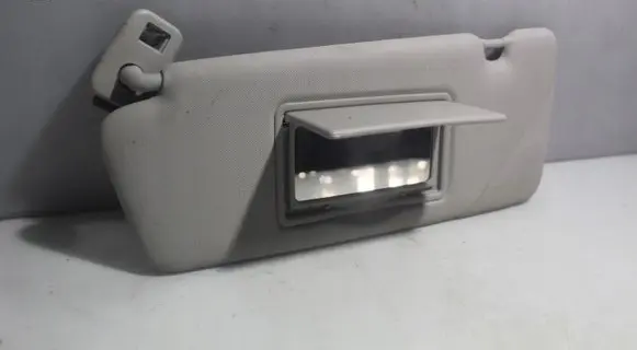 Sun visor clip/hook/bracket