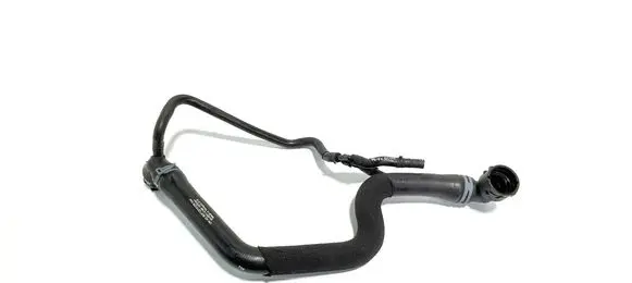 Engine coolant pipe/hose