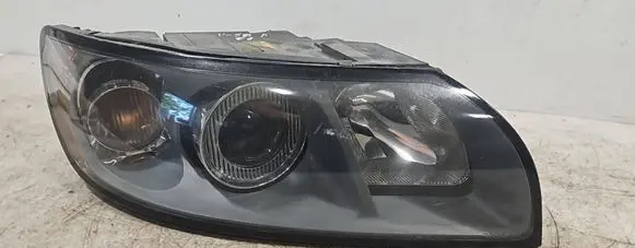 Volvo V50 Headlight/headlamp 30698886