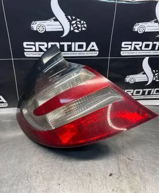 Mercedes-Benz C W203 Rear/tail lights 27742002 A2038201077