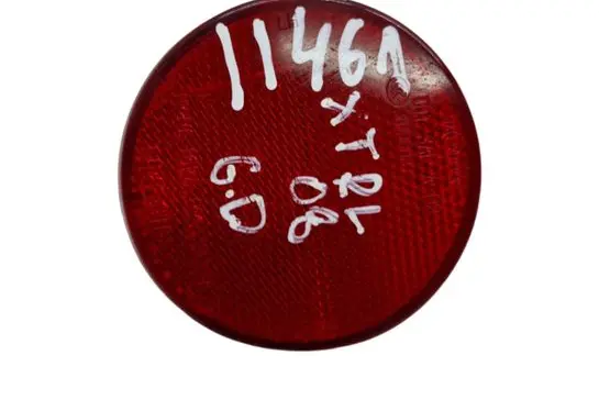 Nissan X-Trail T31 Rear tail light reflector I090037