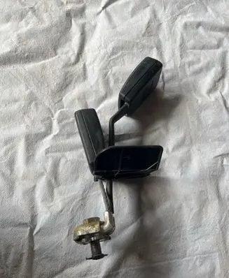 Audi A6 S6 C5 4B Rear seatbelt buckle 8D0857739D 05032002