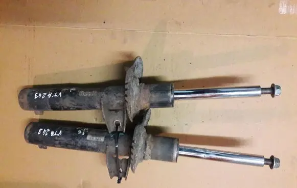 Volkswagen PASSAT B6 Front shock absorber/damper 3C0413031 3C0413031N
