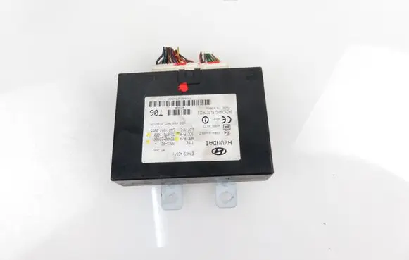 Hyundai Accent Central body control module 3268711000 9540025600