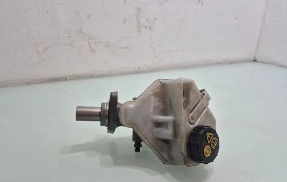 Volvo XC60 Master brake cylinder 