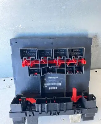 Volkswagen PASSAT B6 Comfort/convenience module 3C0937049E 28022870
