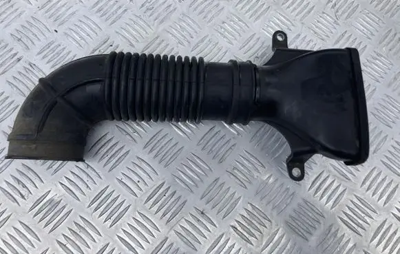 Suzuki Vitara (LY) Radiator trim 