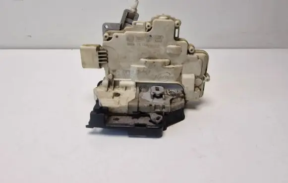 Audi Q7 4L Rear door lock 3C4839015C