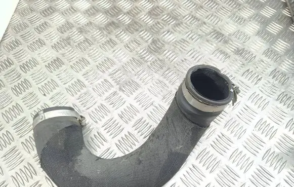 Audi Q5 SQ5 Intercooler hose/pipe 8R0145979A