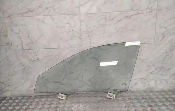 Audi A8 S8 D5 Front door window glass four-door 4N0845021A