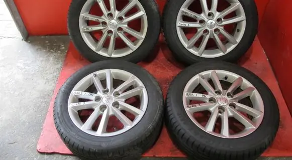 Toyota Auris 150 R16 alloy rim 