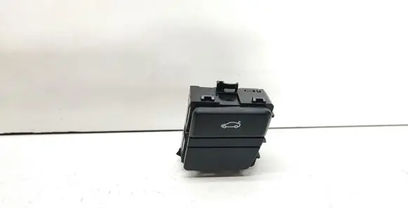 BMW 5 E60 E61 Tailgate opening switch 9159066 61319159066